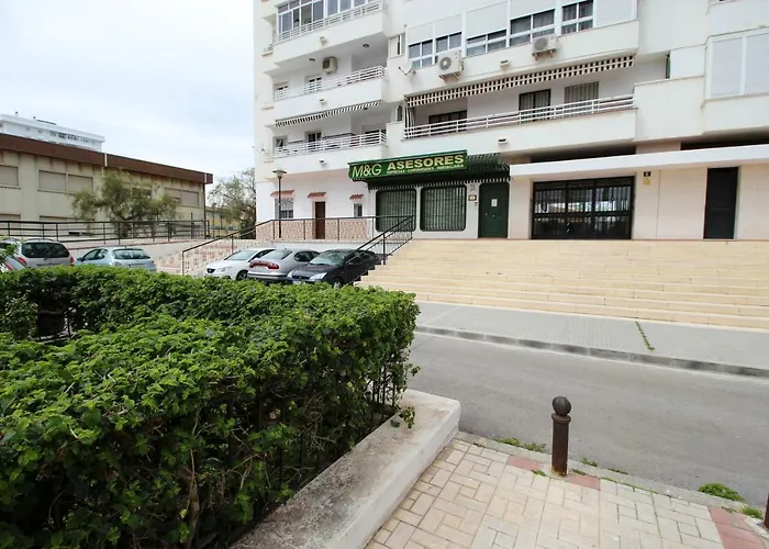 Palacios 6, nuevo, playa, barrio tranquilo, todos los servicios, PA Málaga