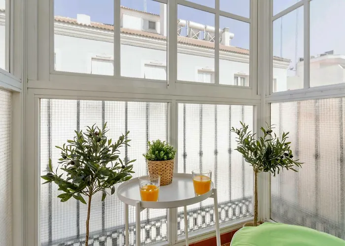 Spacious centre apartment in Málaga
