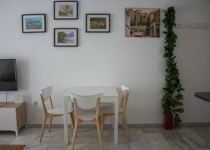 centrico apartamento nuevo, zona corte ingles Málaga