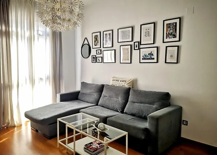 Apartamento Jinetes 16, Pool, Historic Center, Free Parking, Quite Neighborhood, Ce Málaga