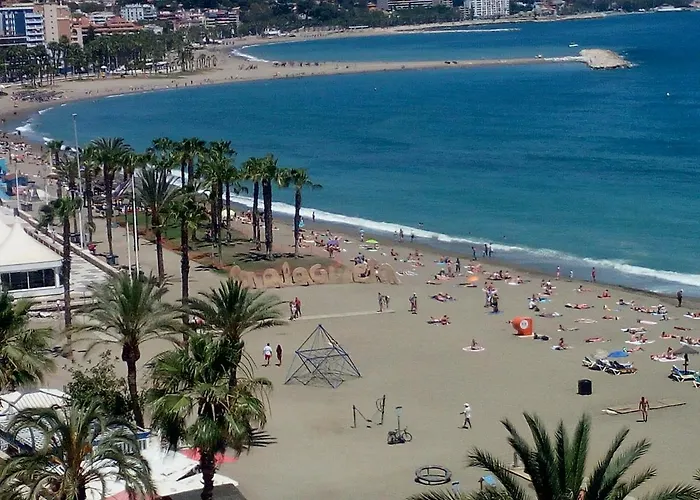 Malagueta Playa Azul Mediterraneo Málaga