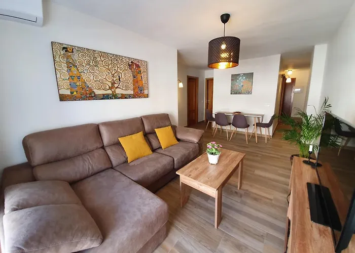 Apartamento Gálvez Flat, at principal railway station in Málaga