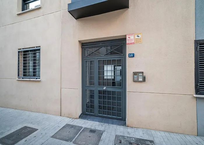 NEW! Málaga Suite with pool&parking in the center!
