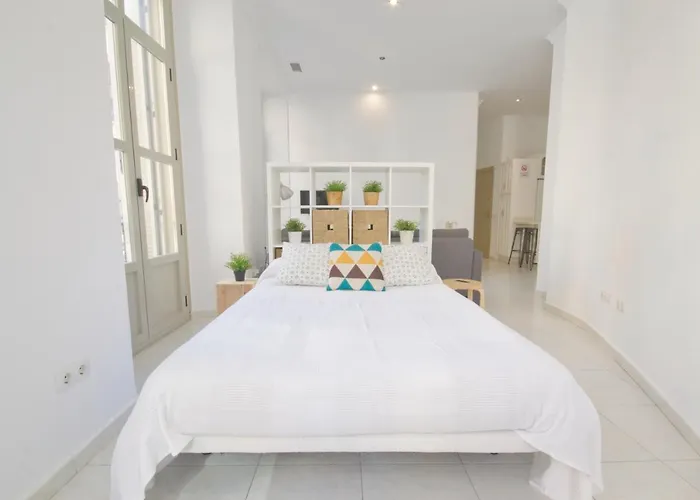 Malagaurbanrooms - Central Suites