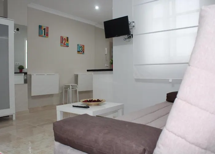 Nice And New Studio Very Close To The City Center 2ºa Málaga