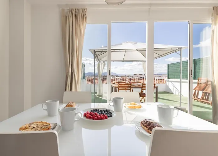 Fun Building Duplexes By Homeabout Málaga